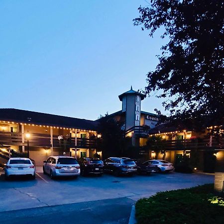 Coachman Inn Oak Harbor Ngoại thất bức ảnh