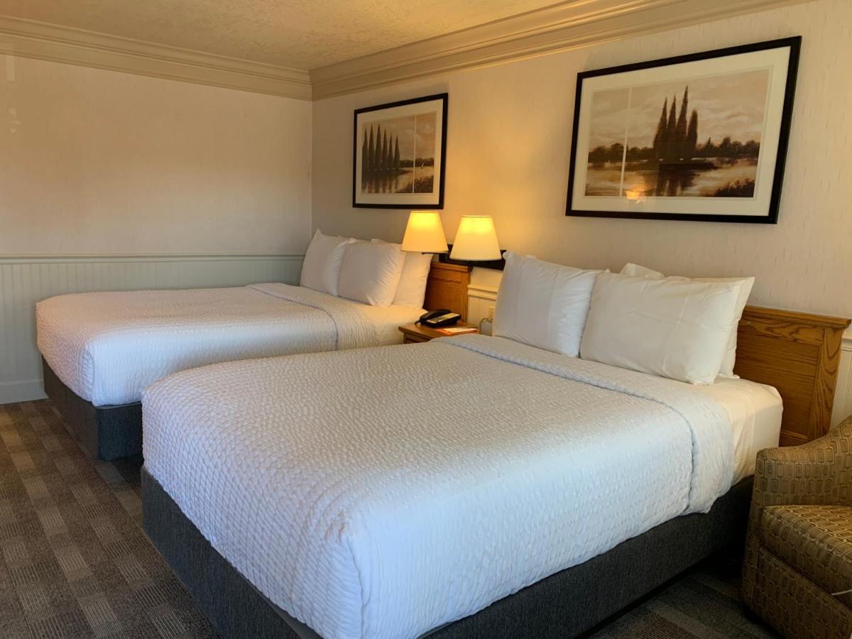 Coachman Inn Oak Harbor Ngoại thất bức ảnh