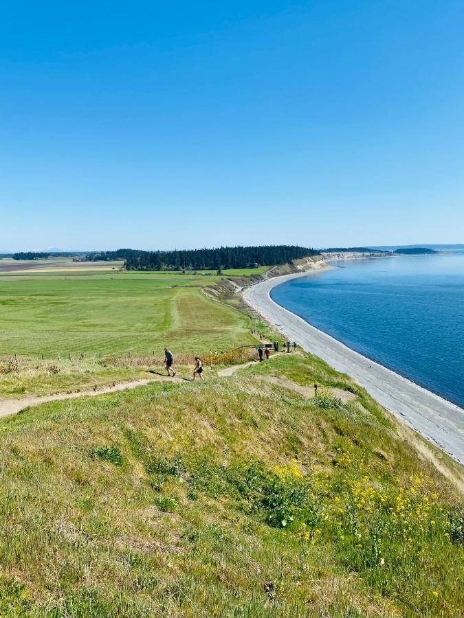 Coachman Inn Oak Harbor Ngoại thất bức ảnh