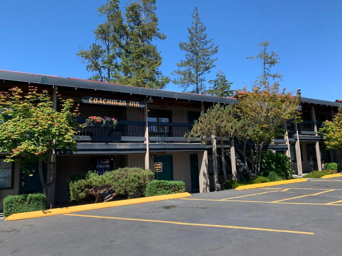 Coachman Inn Oak Harbor Ngoại thất bức ảnh