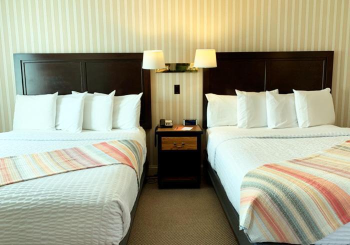 Coachman Inn Oak Harbor Ngoại thất bức ảnh