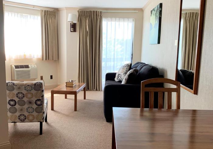 Coachman Inn Oak Harbor Ngoại thất bức ảnh