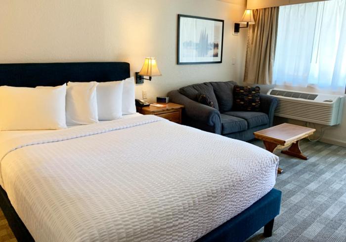 Coachman Inn Oak Harbor Ngoại thất bức ảnh