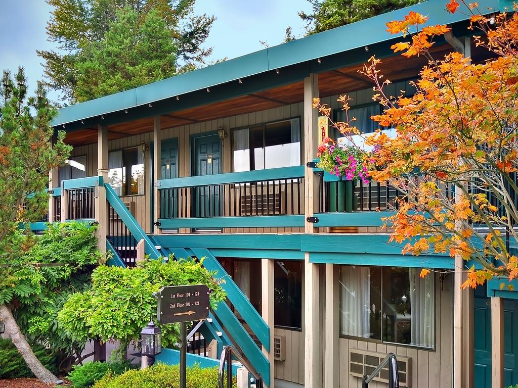 Coachman Inn Oak Harbor Ngoại thất bức ảnh